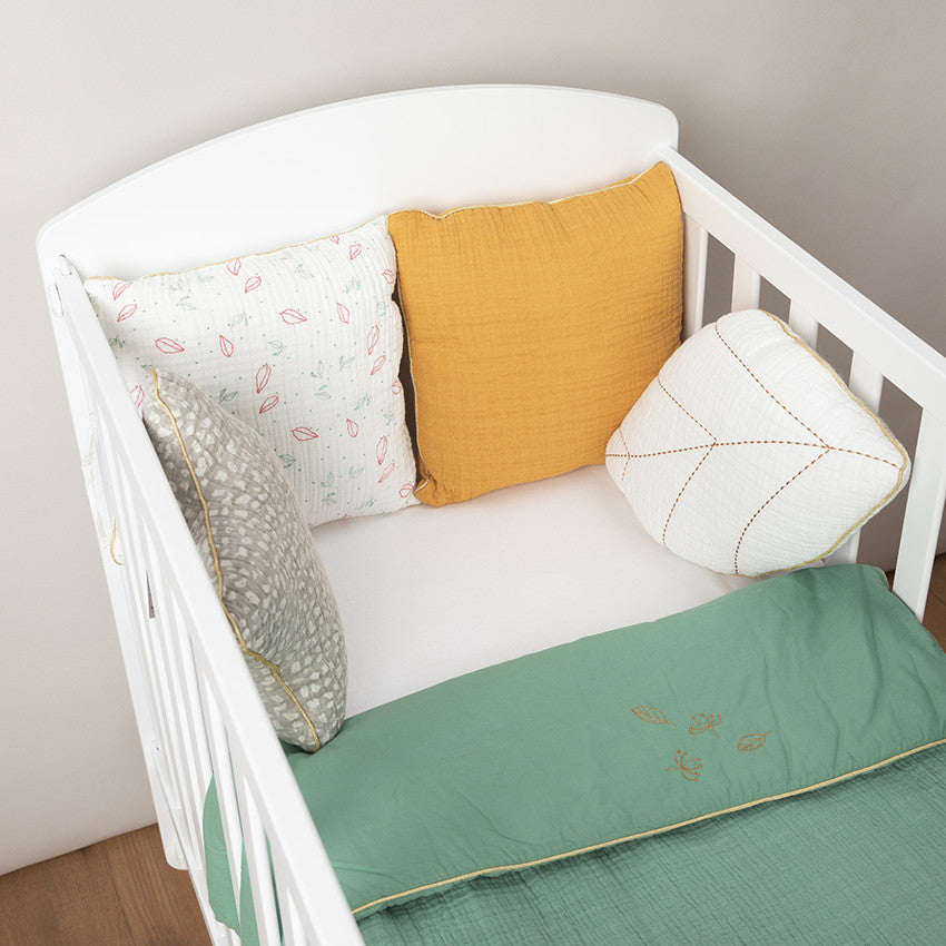 Coussin décoratif en tétra modulable en tour de lit ou de parc - Prémaman