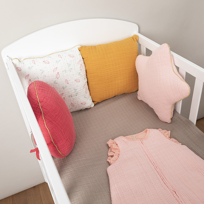 Coussin décoratif rond en tétra modulable en tour de lit ou de parc - Prémaman