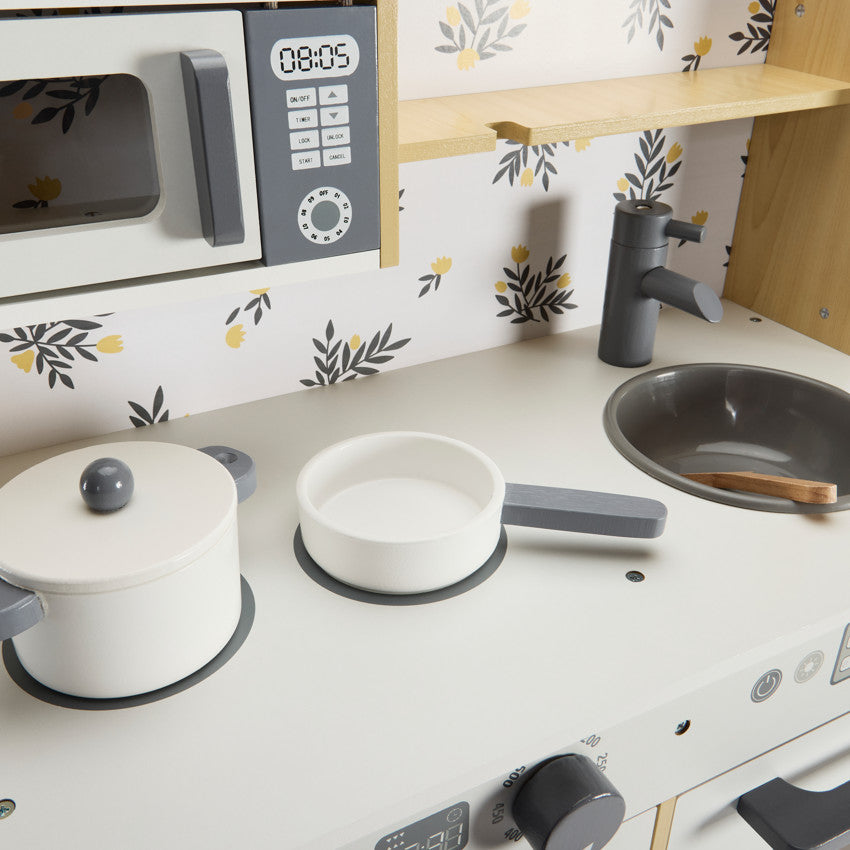 Cuisine équipée en bois - Prémaman