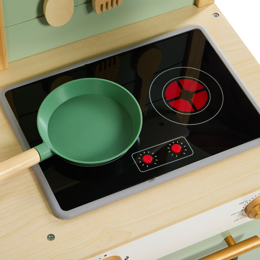 Cuisine tout équipée avec accessoires en bois - Prémaman