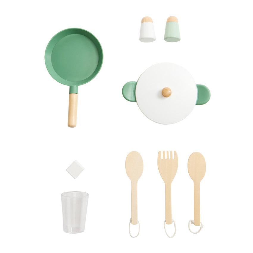 Cuisine tout équipée avec accessoires en bois - Prémaman